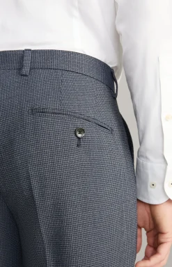 Anzug Finch-Brad in Dunkelblau gemustert