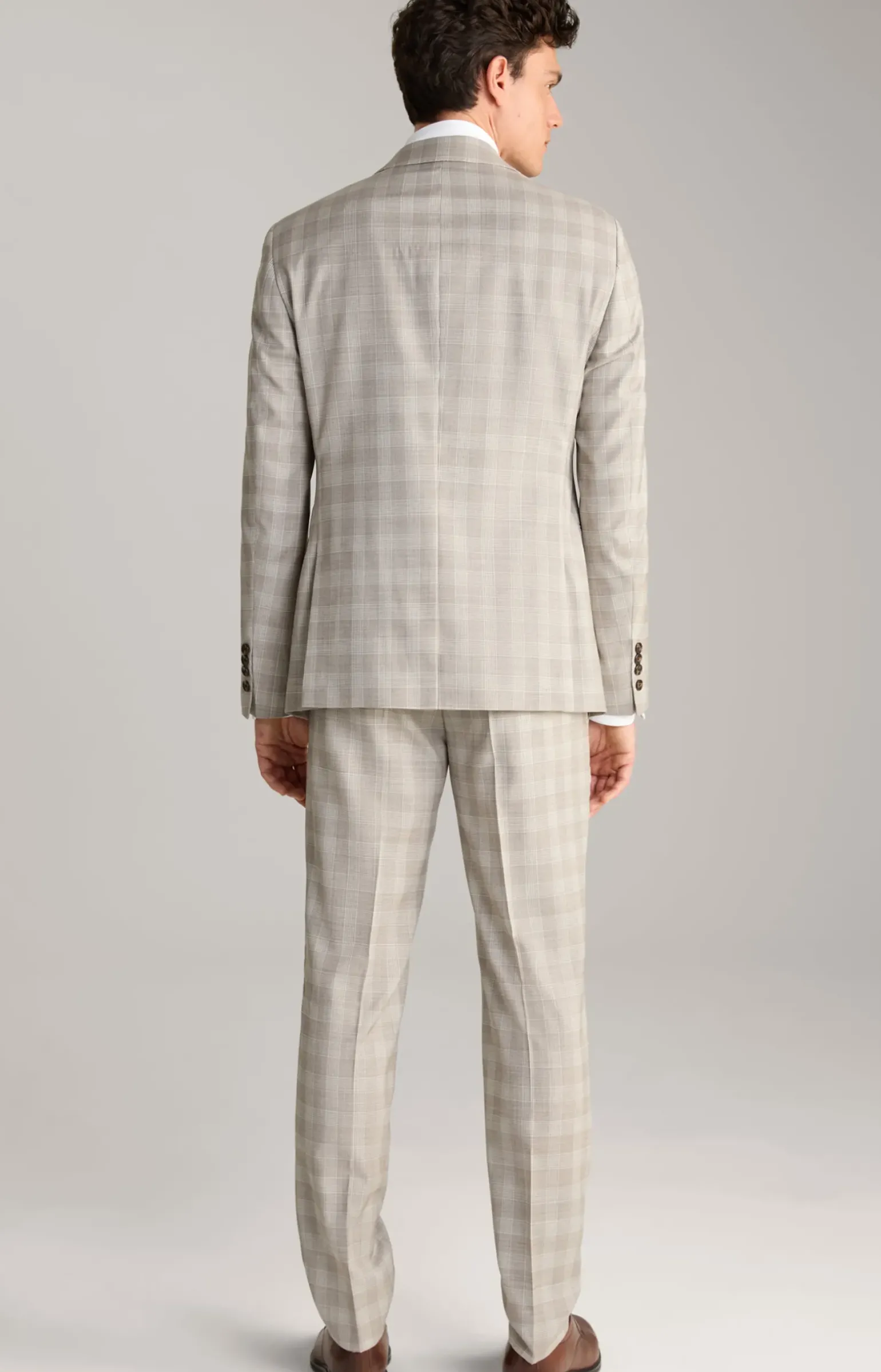 Anzug Herby-Blayr in Beige kariert