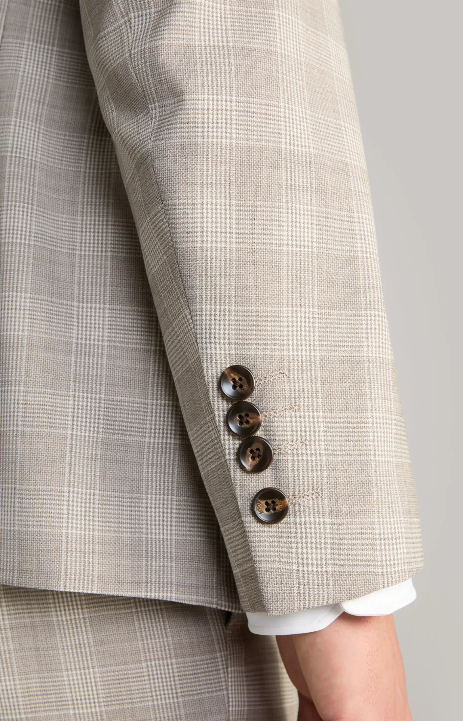 Anzug Herby-Blayr in Beige kariert