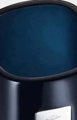 Becher Crystal Line in Dunkelblau