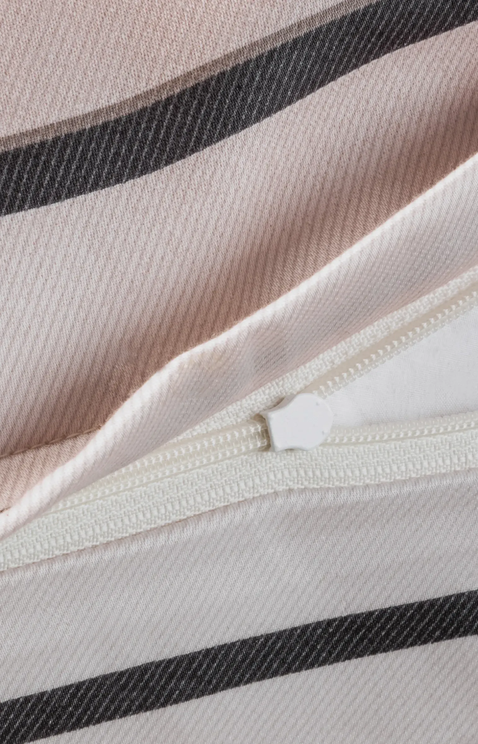 Bettwäsche JOOP! SHUTTER in Stone