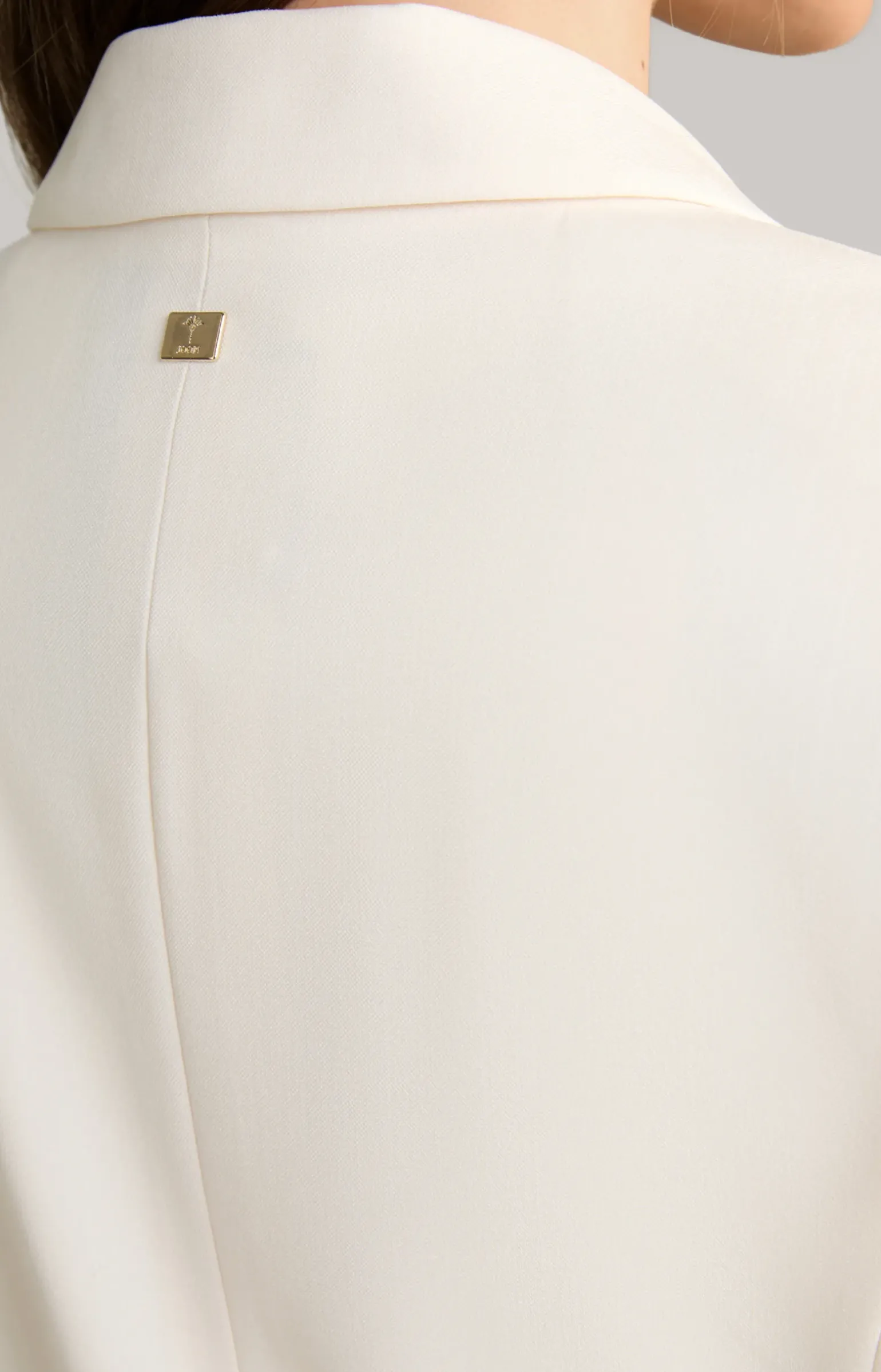 Blazer mit feinen Nadelstreifen in Offwhite