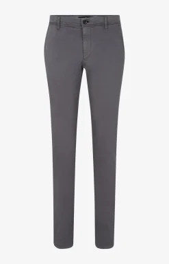 Chino Matthew in Grau