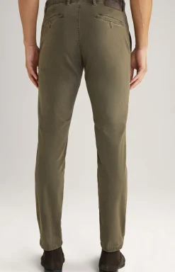 Chino Matthew in Oliv