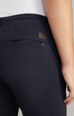 Chino Maxton in Navy