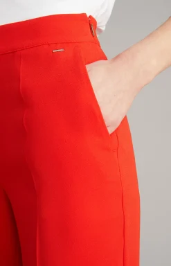 Crêpe-Marlenehose in Rot