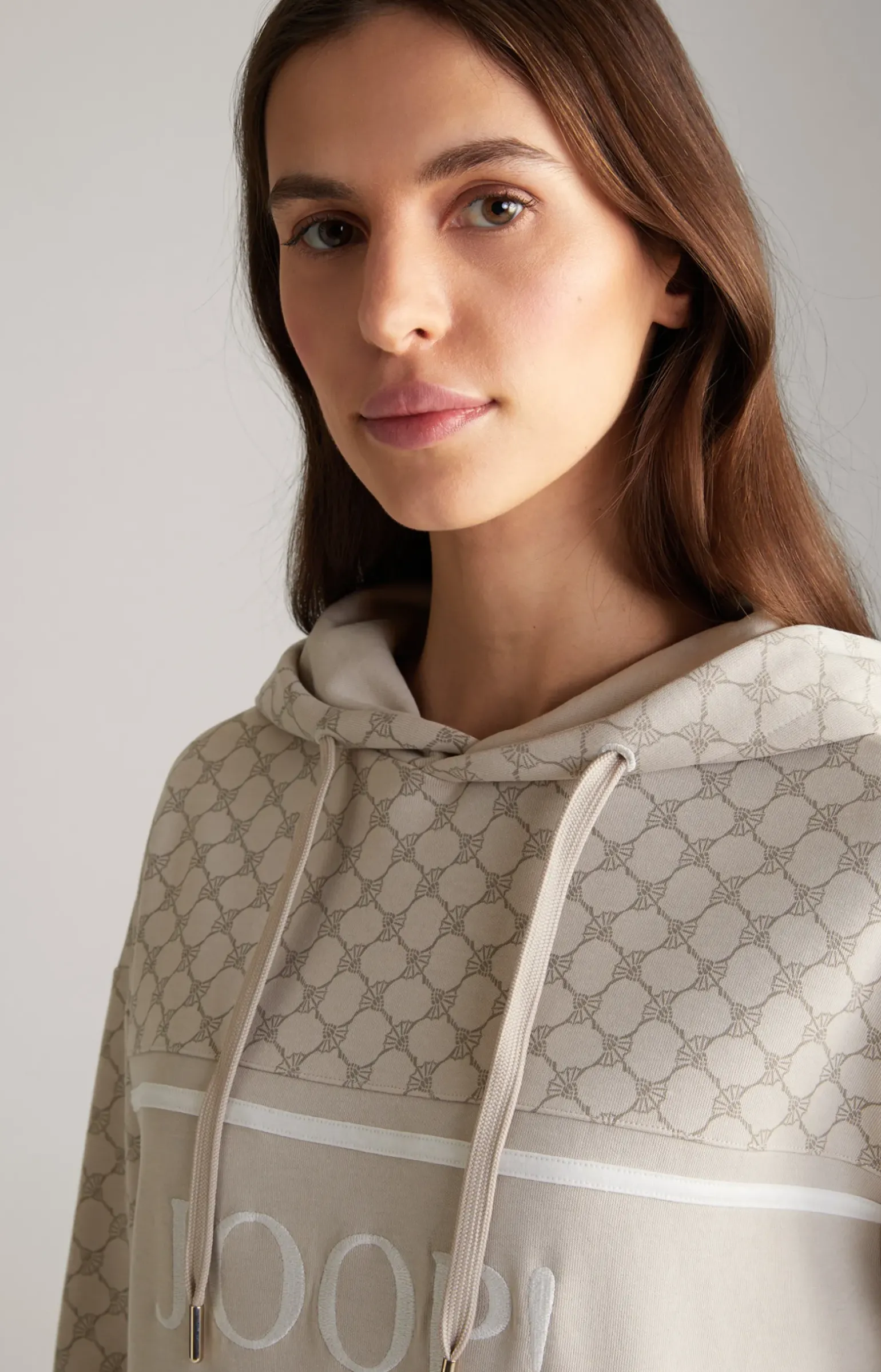 Hoodie in Nude gemustert