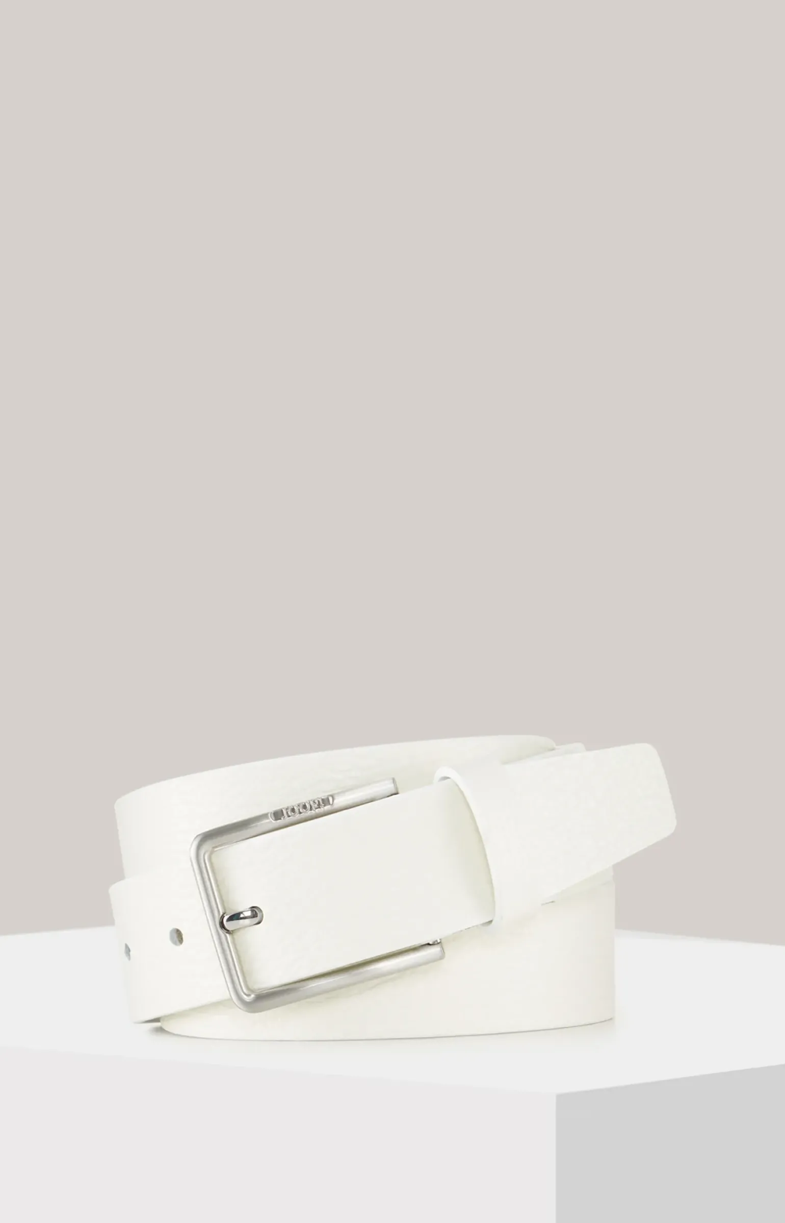 Ledergürtel in Offwhite