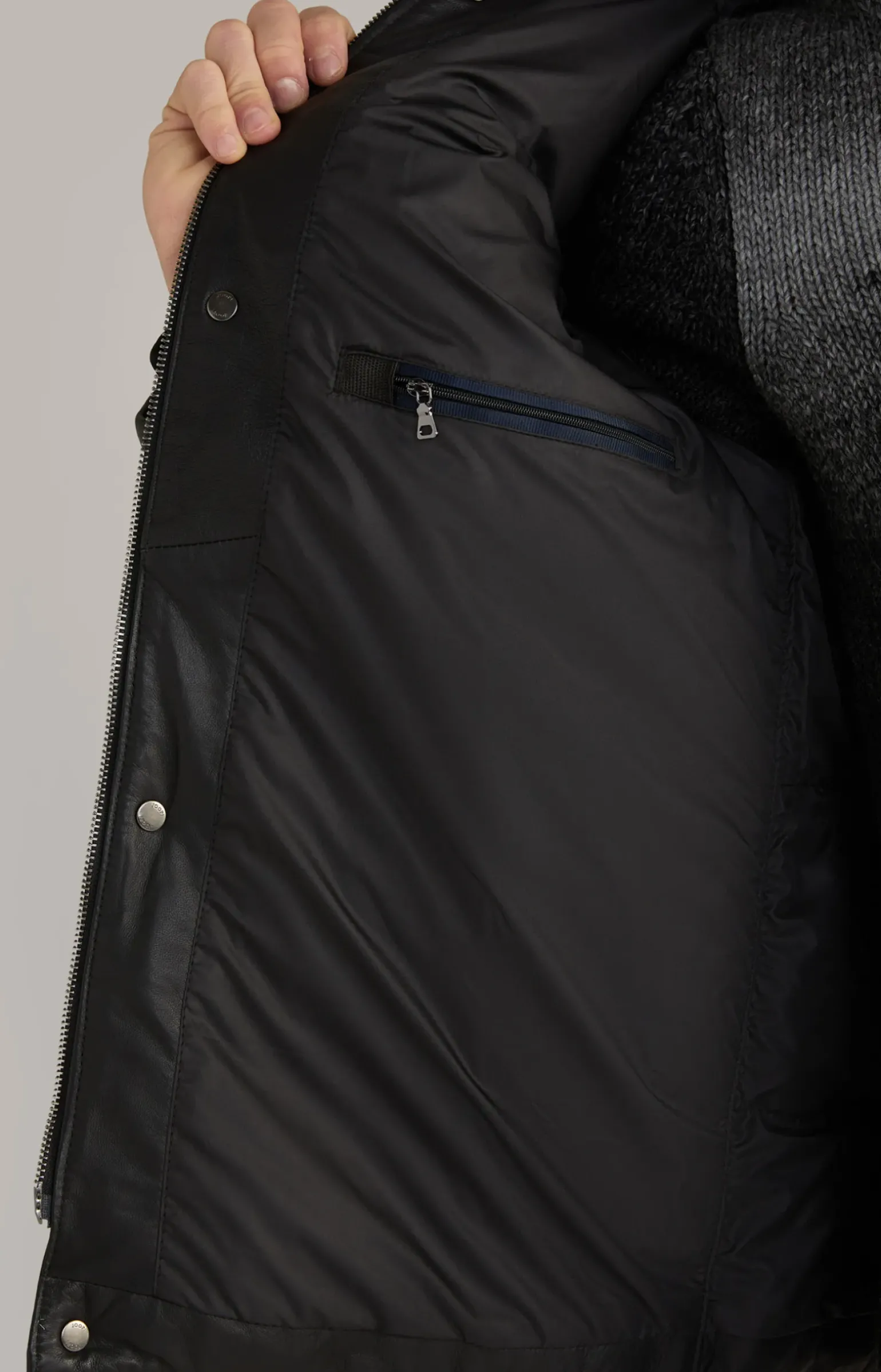 Lederjacke Loma in Schwarz