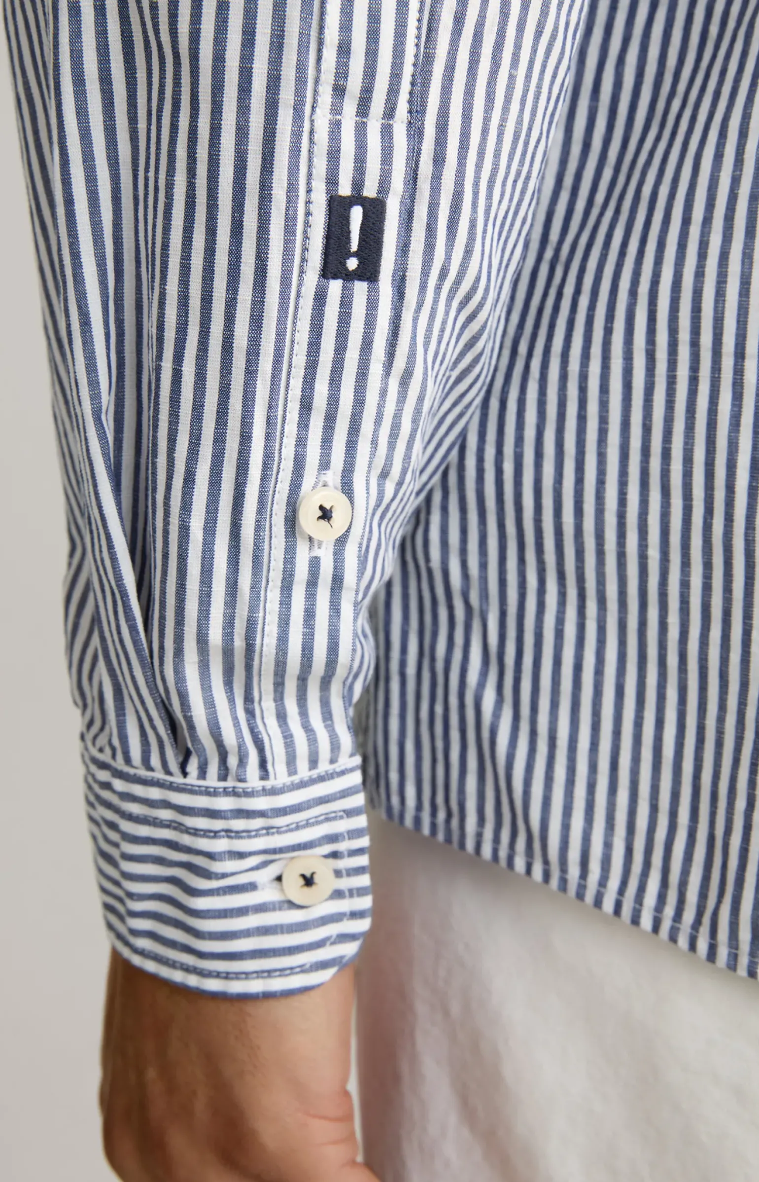 Leinenmix-Hemd Hawes in Blau/Weiß gestreift