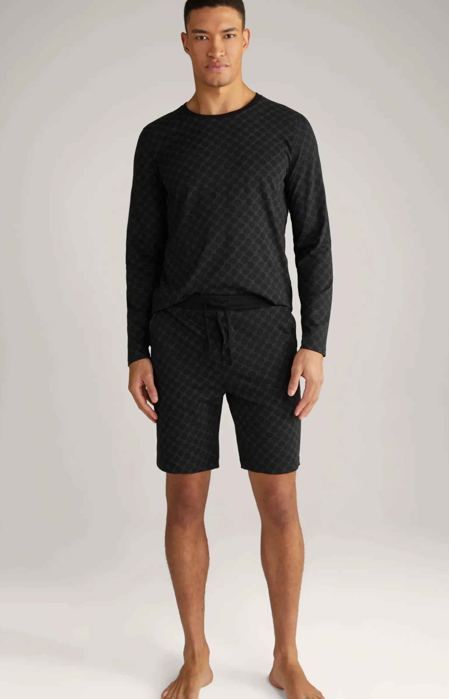 Loungewear Shorts in Schwarz gemustert