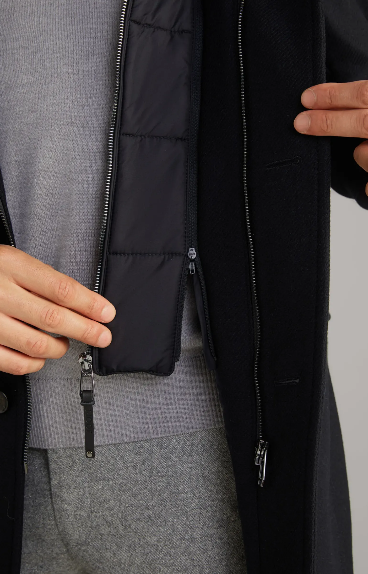 Mantel Mikos in Dunkelblau