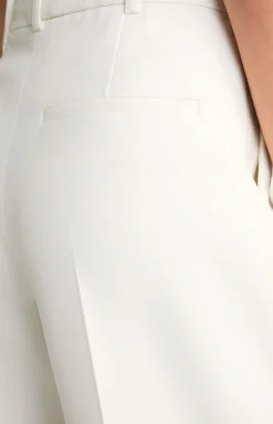 Marlenehose in Creme