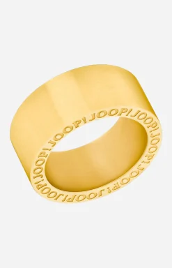 Ring in Gold