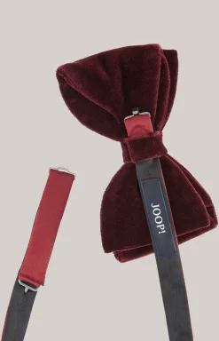 Samt-Fliege in Dunkelrot