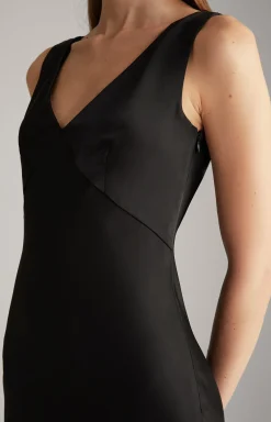 Satinkleid in Schwarz