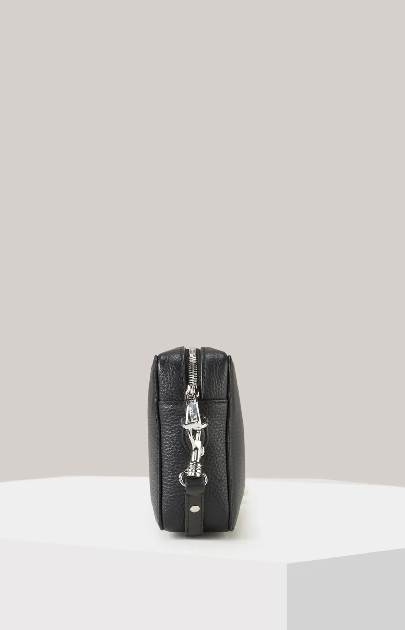 Schultertasche Giada Cloe in Schwarz