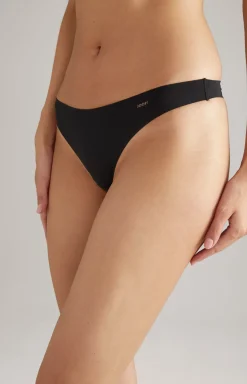 Seamless String in Schwarz