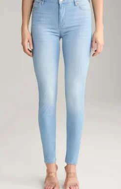 Slim Jeans in Light Blue Washed