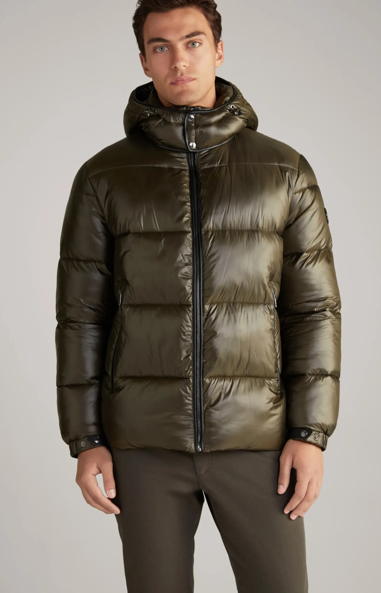 Steppjacke Ambro mit Kapuze in Khaki