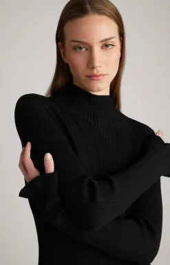 Strick-Kleid in Schwarz