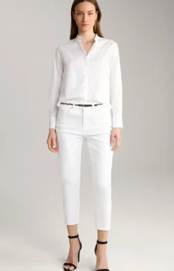 Tapered Jeans in Weiß