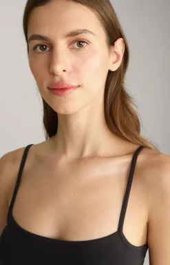 Trägertop in Schwarz