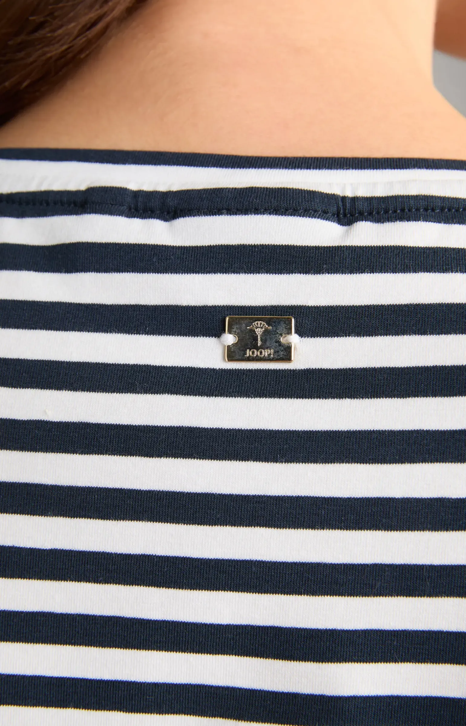 T-Shirt in Blau/Weiß gestreift