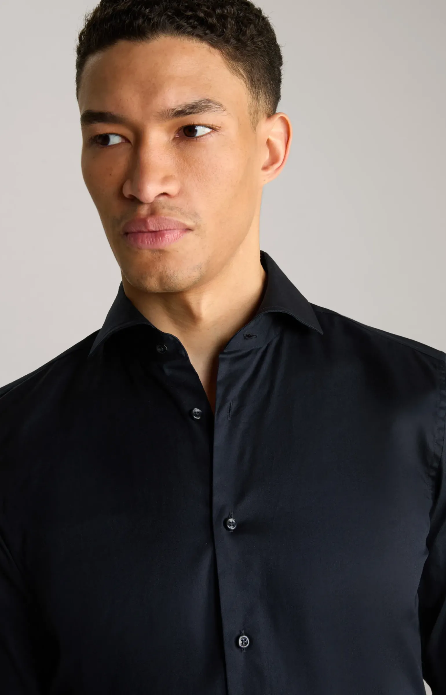 X-Long Hemd Pai in Navy